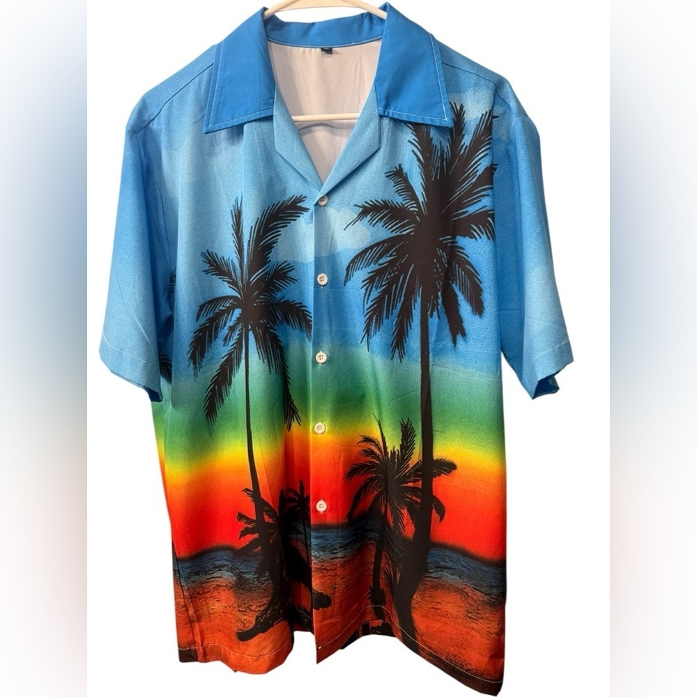 Men’s tropical shirt in vibrant colors NWOT Size XL